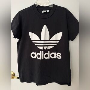 Adidas Black and White Logo T-Shirt, Men’s medium,